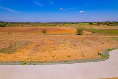 104 Eagle Court, Glen Rose, TX 76077 - Photo 4