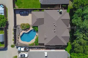 2713 Water Oak Dr, Grand Prairie, TX 75052 - Photo 4