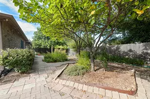 100 Jennings Dr, Waxahachie, TX 75165 - Photo 28