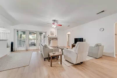 100 Jennings Drive, Waxahachie, TX 75165 - Photo 8