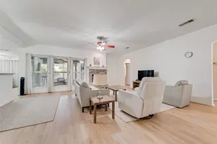 100 Jennings Dr, Waxahachie, TX 75165 - Photo 8