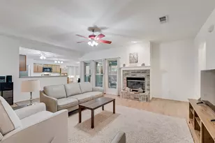 100 Jennings Dr, Waxahachie, TX 75165 - Photo 6