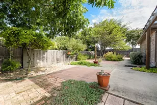 100 Jennings Dr, Waxahachie, TX 75165 - Photo 30