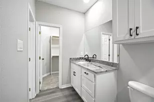 406 Abernathy St, Hillsboro, TX 76645 - Photo 20