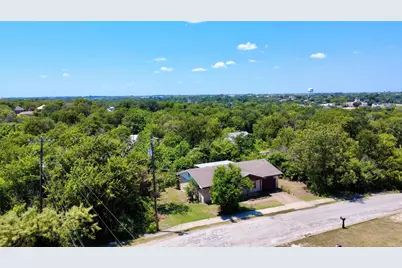604 E Gentry, Hamilton, TX 76531 - Photo 16