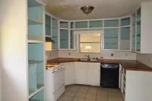 3708 Acree St, Beverly Hills, TX 76711 - Photo 4