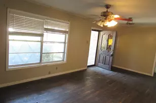 3708 Acree St, Beverly Hills, TX 76711 - Photo 2