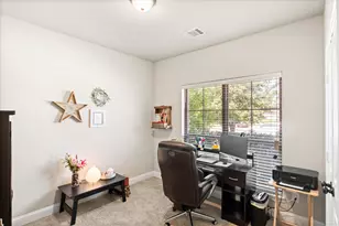 205 Carson Dr, Waxahachie, TX 75167 - Photo 26