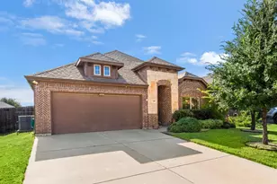 205 Carson Dr, Waxahachie, TX 75167 - Photo 2