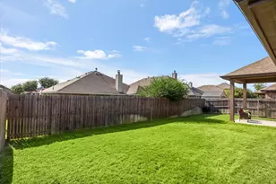 205 Carson Dr, Waxahachie, TX 75167 - Photo 30