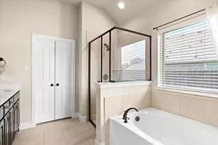 205 Carson Dr, Waxahachie, TX 75167 - Photo 20