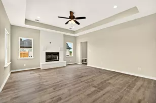 409 Austin St, Callisburg, TX 76240 - Photo 12