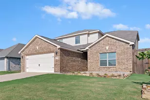 3004 Cliffview Dr, Sanger, TX 76266 - Photo 2