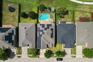 14633 Crystal Lk Dr, Little Elm, TX 75068 - Photo 18