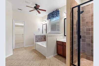 14633 Crystal Lake Drive, Little Elm, TX 75068 - Photo 8