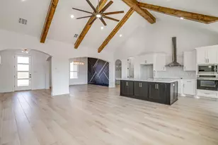 240 Latigo Wy, Weatherford, TX 76088 - Photo 2