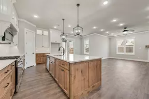 1327 Selby Rd, Van Alstyne, TX 75495 - Photo 6