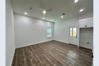 1315 Oneal Street #B, Commerce, TX 75428 - Photo 4