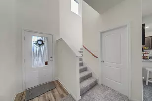 10852 Copper Hills Ln, Fort Worth, TX 76108 - Photo 6