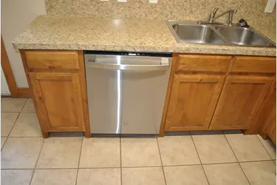 515 E Liberty Street, Pilot Point, TX 76258 - Photo 16