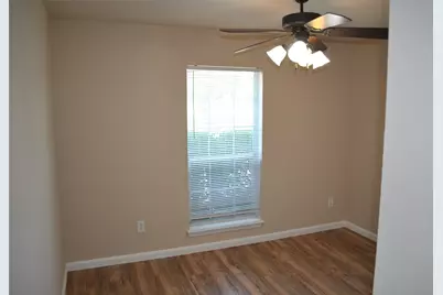 515 E Liberty Street, Pilot Point, TX 76258 - Photo 10