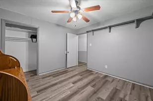 203 E Main St, Rosebud, TX 76570 - Photo 24