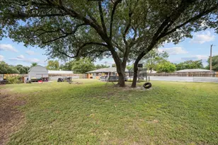 203 E Main St, Rosebud, TX 76570 - Photo 34