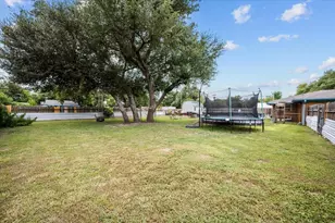 203 E Main St, Rosebud, TX 76570 - Photo 2