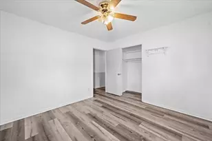 203 E Main St, Rosebud, TX 76570 - Photo 22