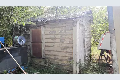 916 SE 5th Street, Mineral Wells, TX 76067 - Photo 18