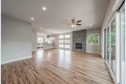 1004 Stafford Street, Dallas, TX 75208 - Photo 14