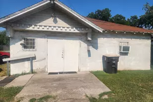 2847 S Marsalis Ave, Dallas, TX 75216 - Photo 2