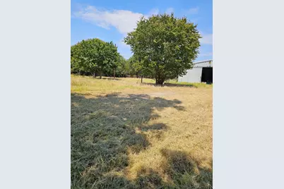 319 County Road 4868, Boyd, TX 76023 - Photo 4