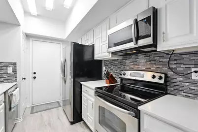 3105 San Jacinto Street #205, Dallas, TX 75204 - Photo 6