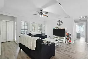 3105 San Jacinto St, Dallas, TX 75204 - Photo 2