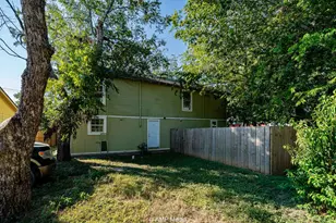 1307 Coggin Ave, Brownwood, TX 76801 - Photo 22