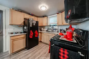 1307 Coggin Ave, Brownwood, TX 76801 - Photo 32