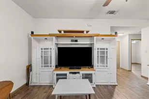 1107 Lynnwood Ct, Cleburne, TX 76033 - Photo 18