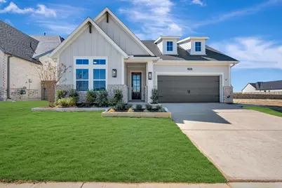 11721 Wildwood Street, Justin, TX 76247 - Photo 1