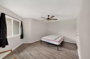 9809 Walnut St, Dallas, TX 75243 - Photo 16