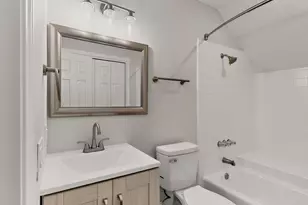 9809 Walnut St, Dallas, TX 75243 - Photo 24