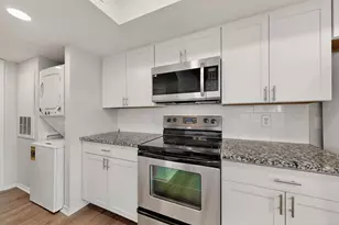 9809 Walnut St, Dallas, TX 75243 - Photo 12