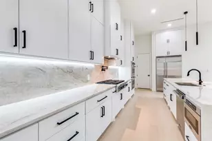 4218 Bonham St, Dallas, TX 75229 - Photo 10