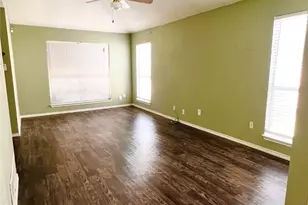 9412 Jill Ln, Dallas, TX 75227 - Photo 8