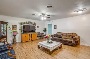 2122 S Vernon Ave, Dallas, TX 75224 - Photo 8