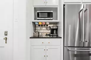 1801 S 8th St, Waco, TX 76706 - Photo 10