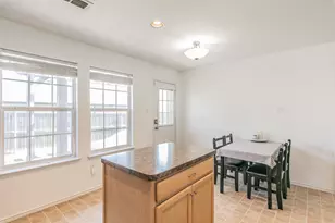 8025 Hidden Oaks Dr, Fort Worth, TX 76120 - Photo 28