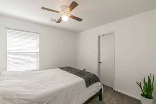 8025 Hidden Oaks Dr, Fort Worth, TX 76120 - Photo 14