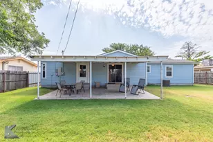 704 S Central Ave, Knox City, TX 79529 - Photo 28