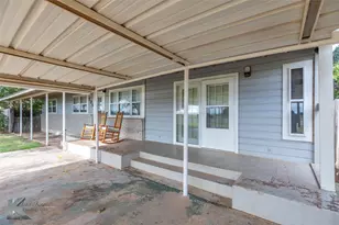 704 S Central Ave, Knox City, TX 79529 - Photo 4